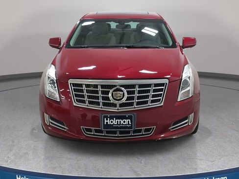 Used 2013 Cadillac XTS Luxury image 3