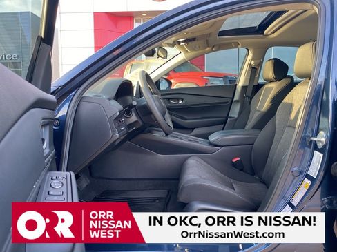 Used 2024 Honda Accord EX image 12