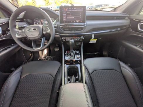 New 2026 Jeep Compass Latitude w/ Sun and Sound Group AWD/4WD image 13