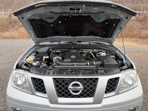 Used 2019 Nissan Frontier PRO-4X image 30