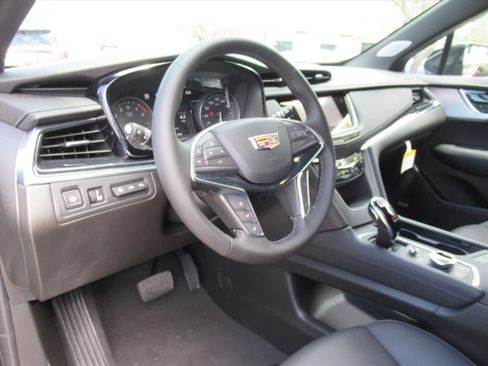 New 2026 Cadillac XT5 Premium Luxury w/ Driver Assist Package AWD/4WD image 16
