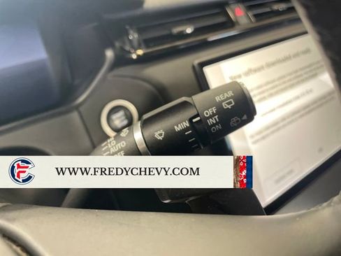 Used 2025 Land Rover Range Rover Velar Dynamic SE AWD/4WD image 37