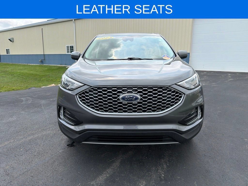 Certified 2023 Ford Edge SEL w/ Convenience Package AWD/4WD image 9