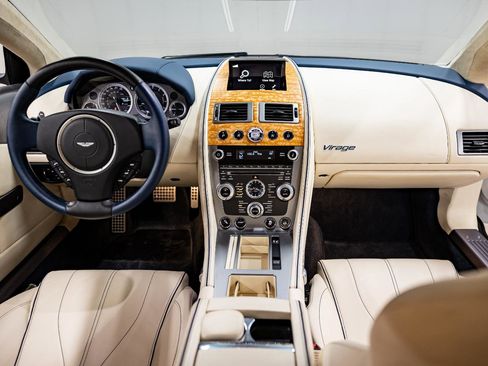 Used 2012 Aston Martin Virage Coupe image 5