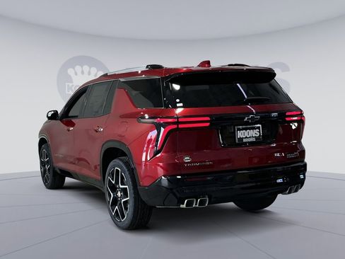New 2026 Chevrolet Traverse High Country FWD image 14