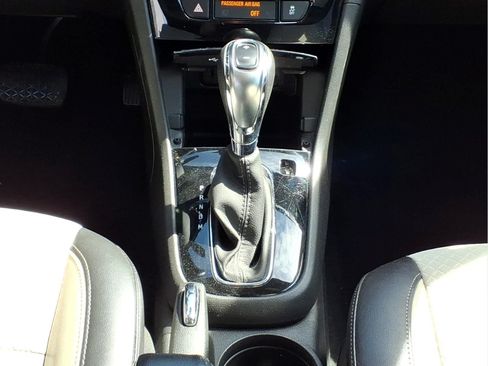 Used 2020 Buick Encore Preferred w/ Safety Package AWD/4WD image 15