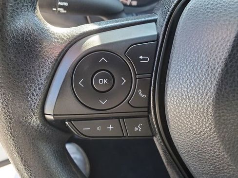 Used 2023 Toyota RAV4 XLE image 19