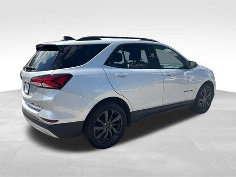 Used 2022 Chevrolet Equinox RS AWD/4WD image 5