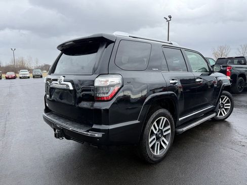 Used 2021 Toyota 4Runner Limited image 5