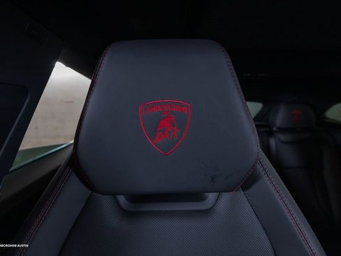 Used 2024 Lamborghini Urus S image 51