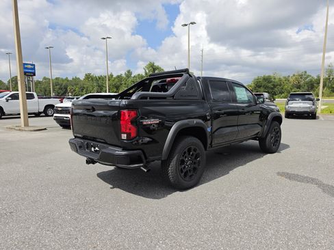 New 2026 Chevrolet Colorado Trail Boss w/ Midnight Edition AWD/4WD image 5