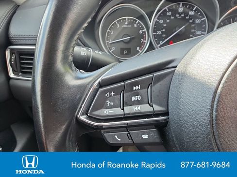 Used 2018 MAZDA CX-5 Touring w/ Preferred Equipment Package FWD image 18