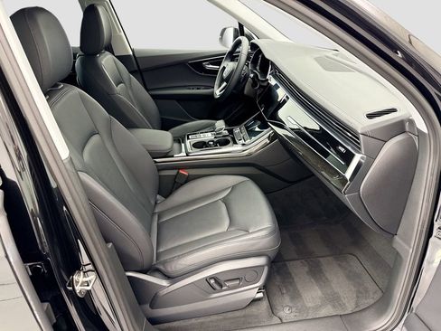 Used 2023 Audi Q7 2.0T Premium w/ Convenience Package AWD/4WD image 19