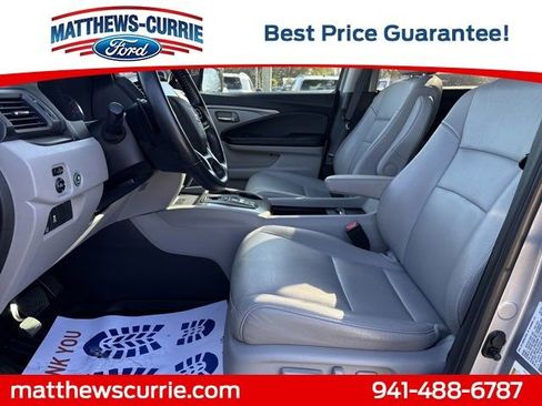 Used 2021 Honda Pilot Special Edition image 9