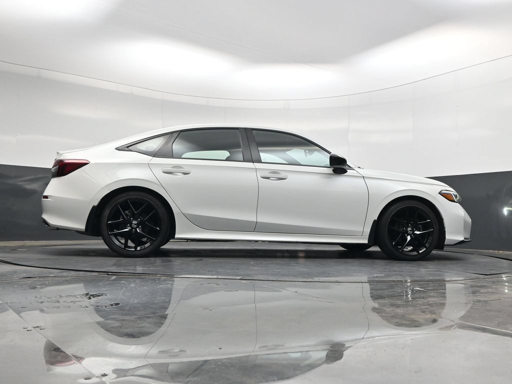 Used 2025 Honda Civic Sport image 34