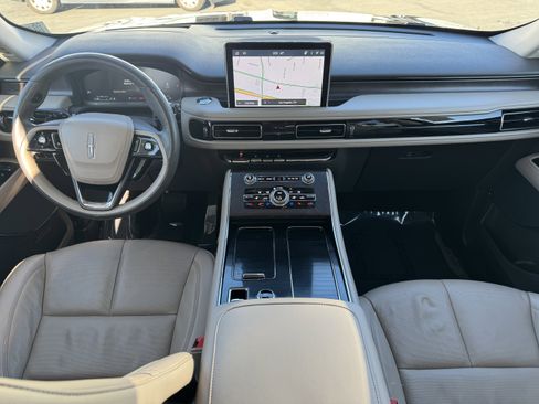 Certified 2023 Lincoln Aviator Reserve w/ Equipment Group 201A image 22