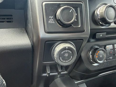 Used 2017 Ford F150 XLT w/ Equipment Group 302A Luxury image 20