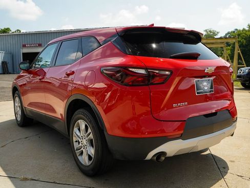Used 2021 Chevrolet Blazer LT FWD image 4
