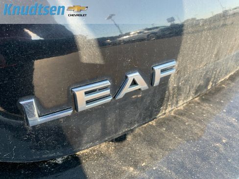 Used 2012 Nissan Leaf SL FWD image 10