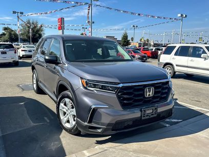 Used 2023 Honda Pilot LX