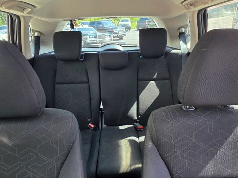 Used 2015 Honda Fit EX image 17