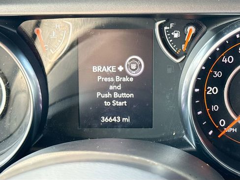 Used 2022 Jeep Wrangler Unlimited Sport S image 13