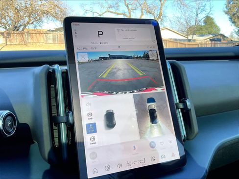 New 2026 Volvo EX30 Cross Country Ultra w/ Protection Package Premier image 20