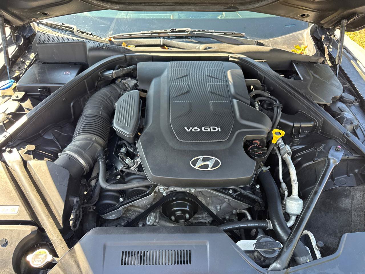 Used 2015 Hyundai Genesis 3.8 RWD image 6