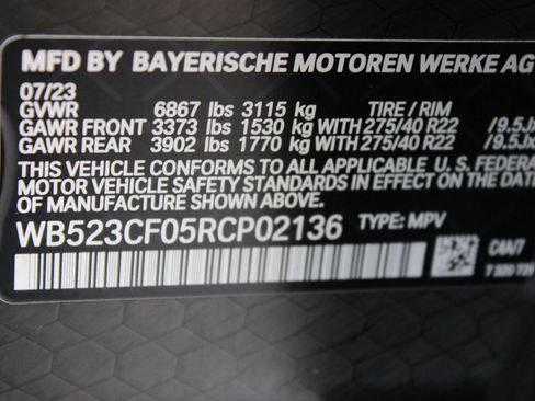 Used 2024 BMW iX xDrive50 image 18