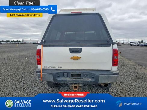 Used 2014 Chevrolet Silverado 2500 W/T AWD/4WD image 8