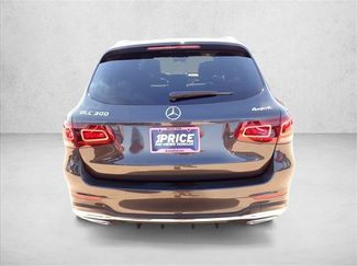 Used 2022 Mercedes-Benz GLC 300 4MATIC video 3
