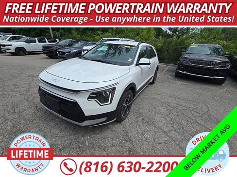 Used 2024 Kia Niro EX FWD image 1