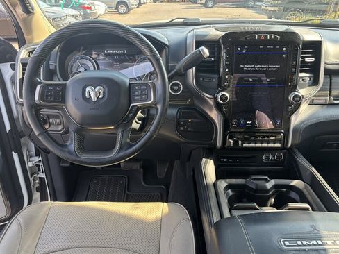 Used 2019 RAM 2500 Limited AWD/4WD image 15