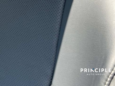 Used 2023 Lexus IS 350 F Sport w/ Memory Package RWD image 17