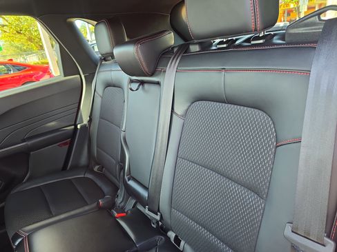 Used 2025 Ford Escape ST-Line w/ Tech Pack #1 image 11