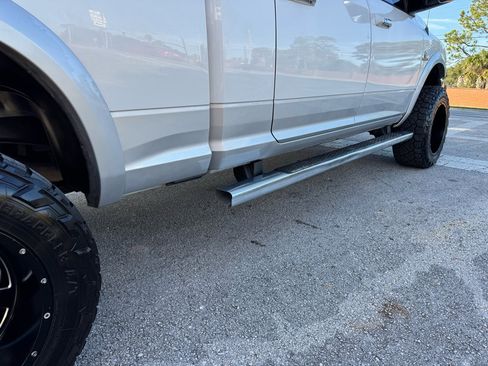 Used 2013 RAM 2500 Laramie w/ Convenience Group image 17