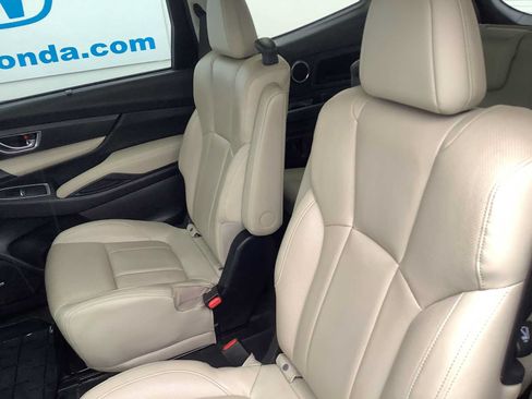 Used 2021 Subaru Ascent Limited w/ Technology Package AWD/4WD image 13