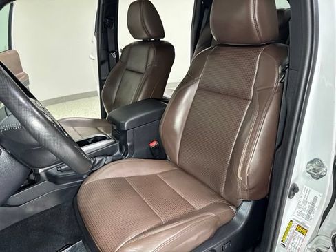 Used 2020 Toyota Tacoma Limited AWD/4WD image 17