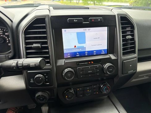 Used 2019 Ford F150 XLT w/ Equipment Group 302A Luxury AWD/4WD image 9