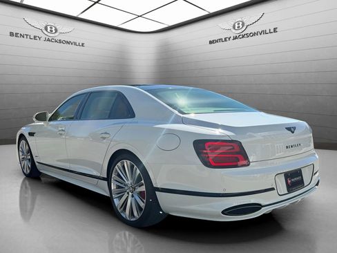 Used 2025 Bentley Flying Spur Speed image 14
