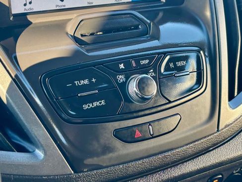 Used 2019 Ford Transit 350 XL image 20