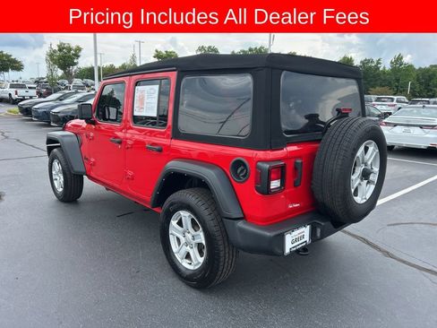 Used 2022 Jeep Wrangler Unlimited Sport AWD/4WD image 16