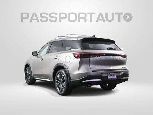 New 2026 INFINITI QX60 Luxe w/ Family Package image 5
