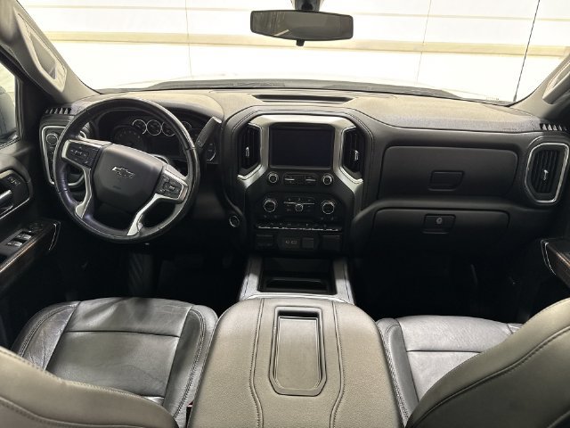 Used 2020 Chevrolet Silverado 1500 LT Trail Boss AWD/4WD image 19