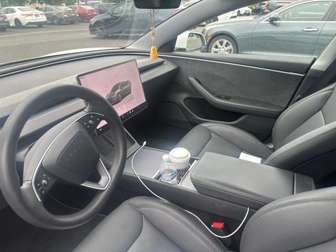 Used 2025 Tesla Model 3 Long Range AWD/4WD image 3