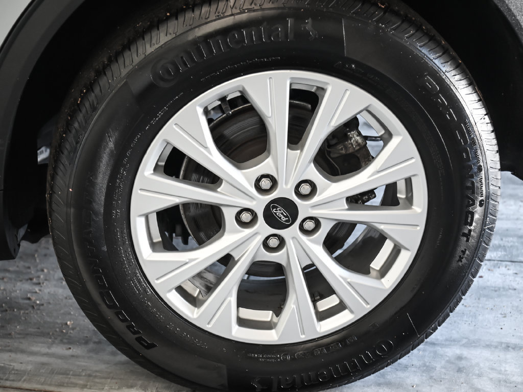 Used 2023 Ford Escape Active w/ Tech Pack #1 AWD/4WD image 8