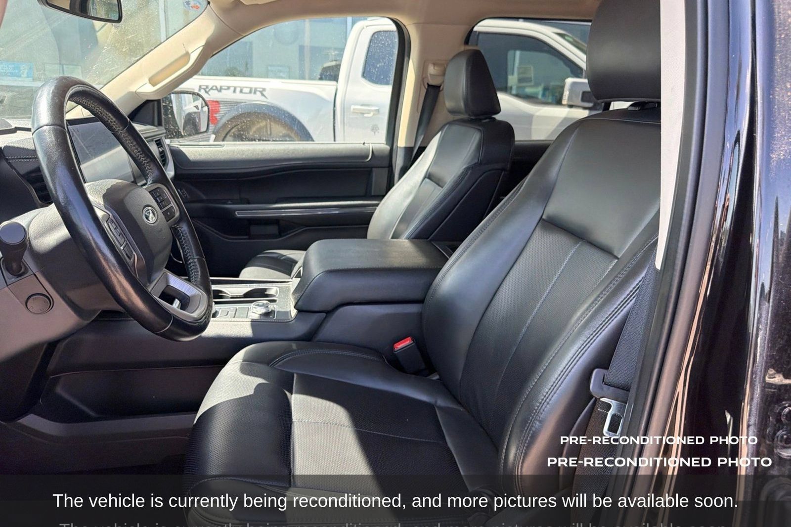 Used 2024 Ford Expedition Max XLT AWD/4WD image 21