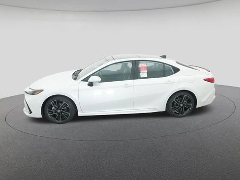 New 2026 Toyota Camry XSE image 3