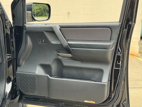 Used 2012 Nissan Titan SV w/ SV Value Truck Pkg AWD/4WD image 35