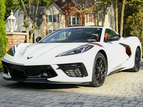 Used 2020 Chevrolet Corvette Stingray Premium Cpe w/ 3LT Preferred Equipment Group image 14